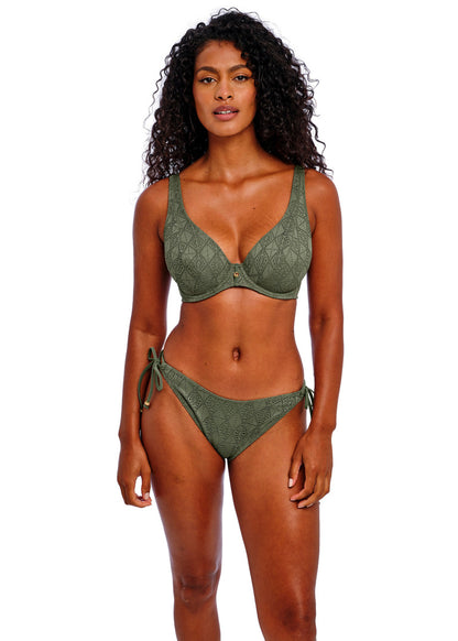 Nomad Nights Sage High Apex Bikini Top